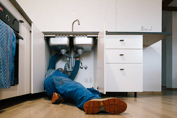 Professional Leak Detection technician working in Reamstown, PA